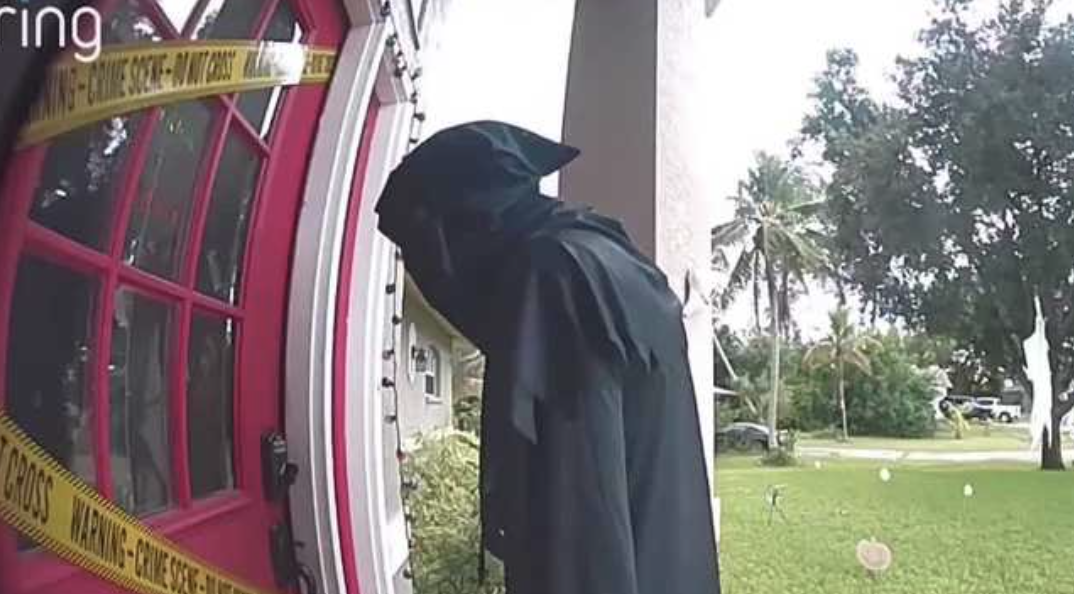 Child dressed as Grim Reaper startles Florida neighbors — Bayside Community news