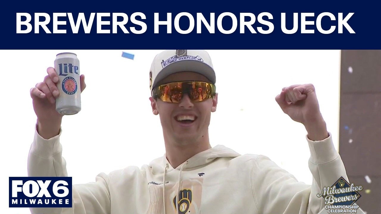 Brewers Championship Parade: Team stops at Uecker mural — Bayside Arts news